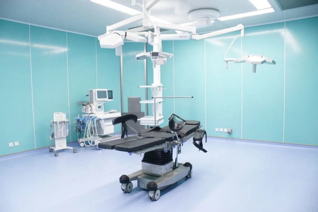 Perusahaan Kontraktor Ruang Operasi Klinik Kecantikan Efisien, Hubungi 081288025058